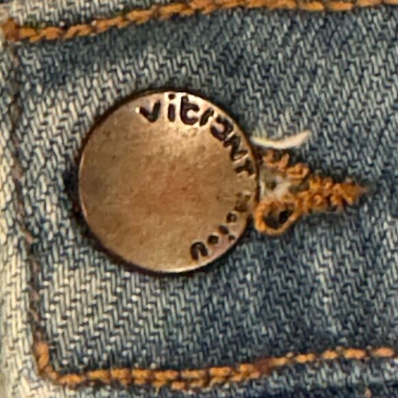 Vibrant M I U Frayed Denim High Waisted Jean Shorts Medium Blue Wash Sz Large - Picture 8 of 11